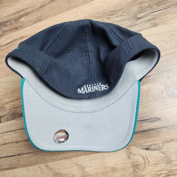 Men’s Seattle Mariners New Era 39THIRTY Baseball Hat - Medium-Large - Picture 2 of 4